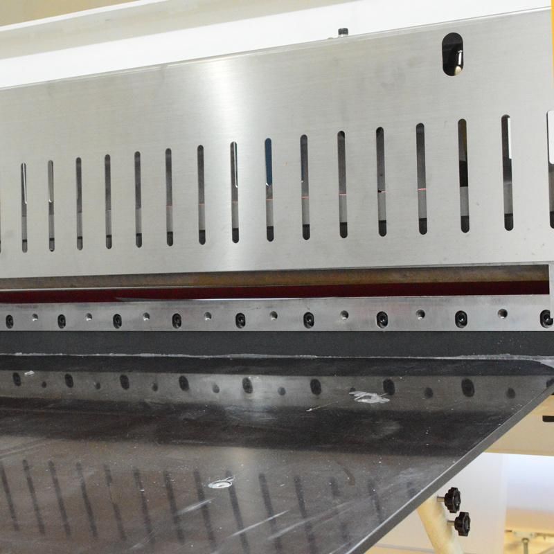 Computerized Online Playing Cards Cutting Machine Roll to Sheet Cutter