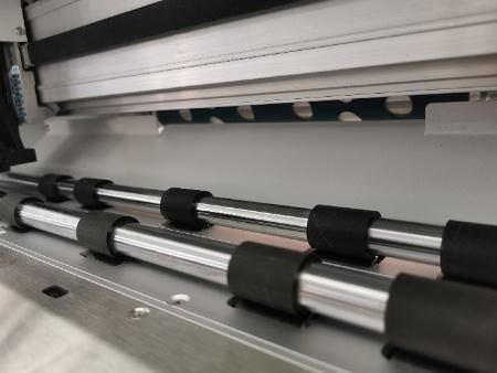 CCD Camera High Speed Automatic Adsorbed Digital Feeding Sheet Cuttingg Plotter.