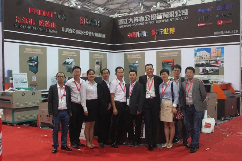 Full Automatic Paper Cutting Machine with High Quality Guillotine H520TV7 520mm